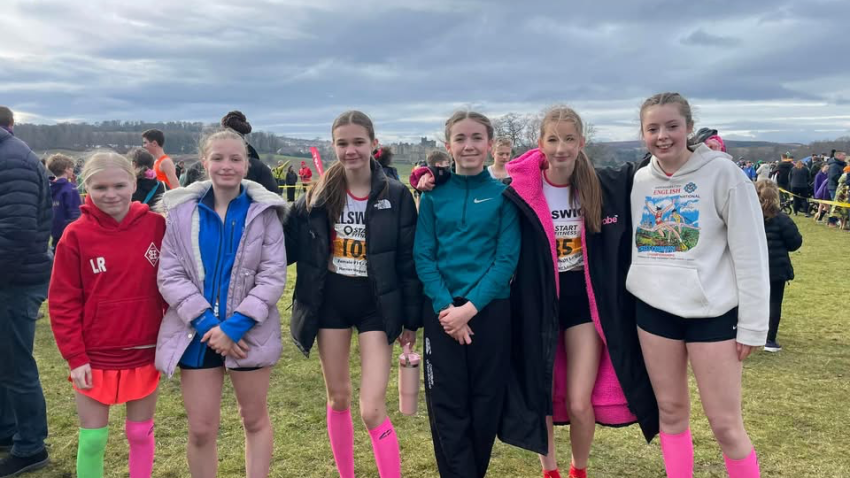 Junior Girls at Alnwick XC, 2025